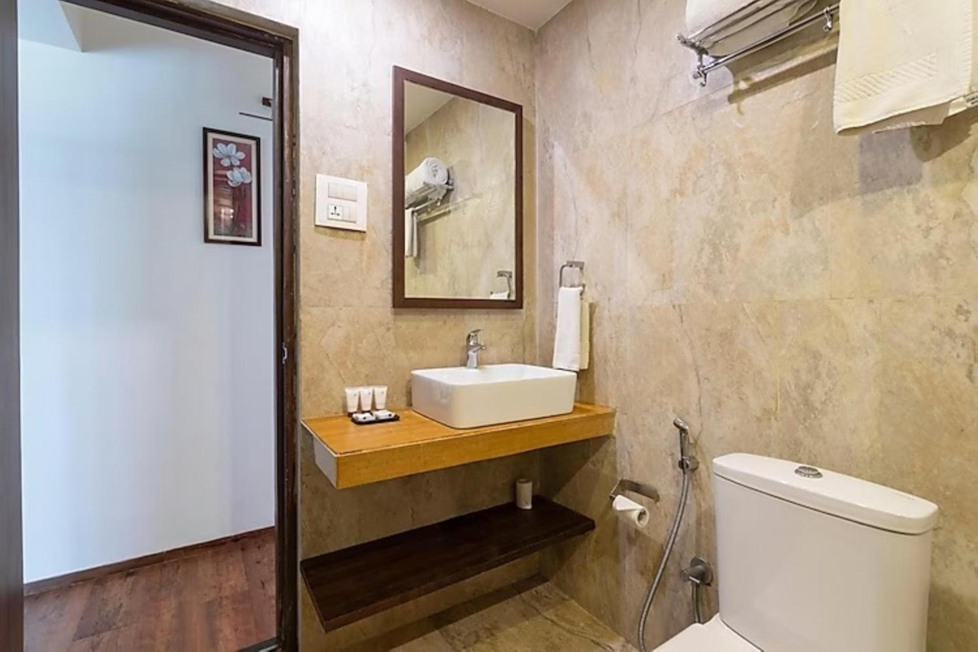 Riva Boutique Apartments Porvorim Bagian luar foto